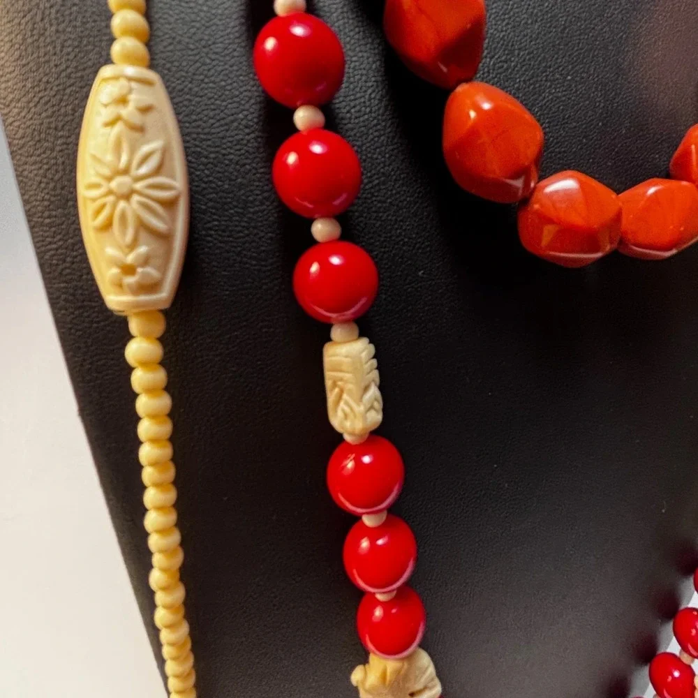 Necklace Lot Goth Witchy Boho Black Red Vintage Acrylic Beads Floral Elephants - Picture 2 of 10